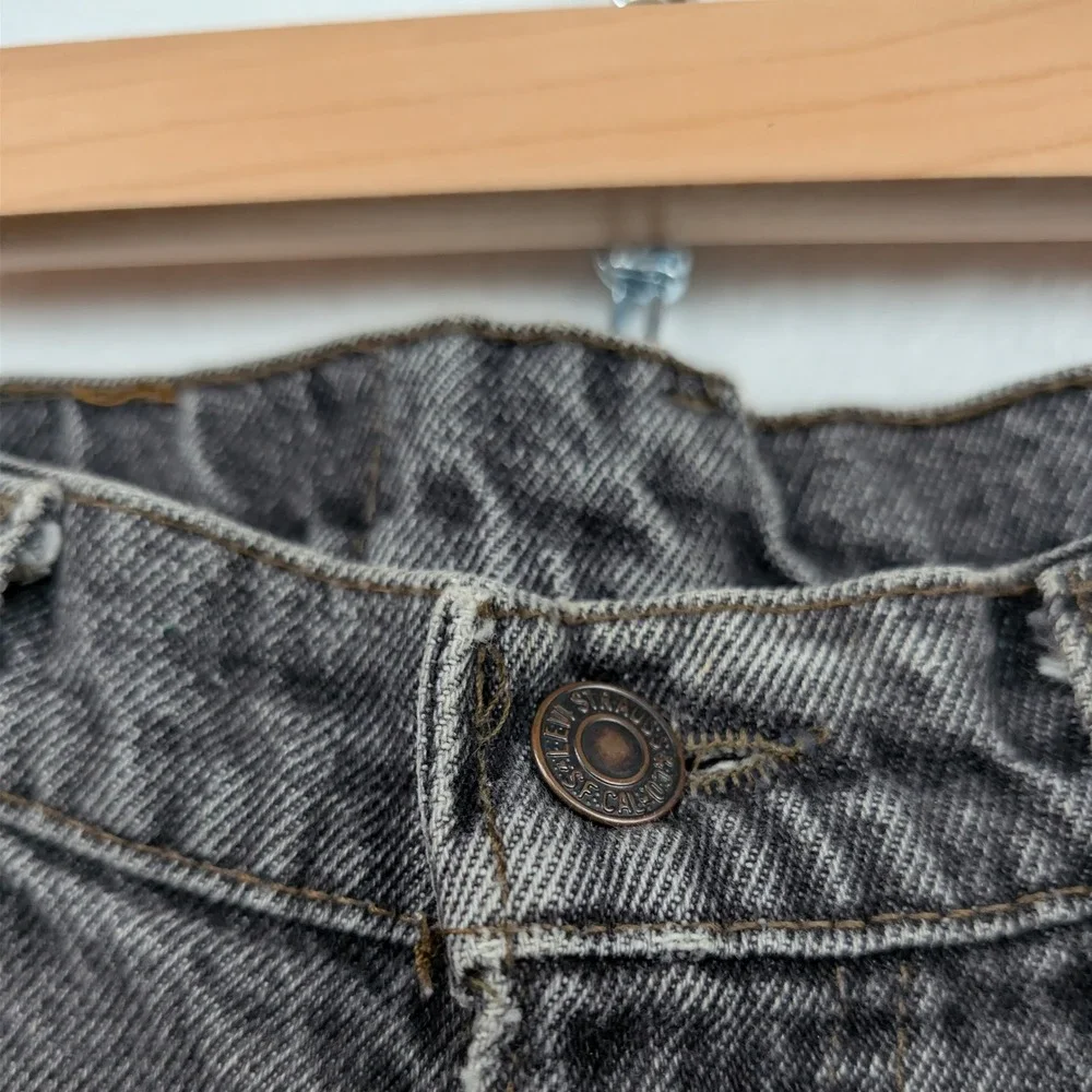 VTG Levi's 550 Jeans Men's 32x32 Black Faded Relaxed Tapered High Rise USA 90s